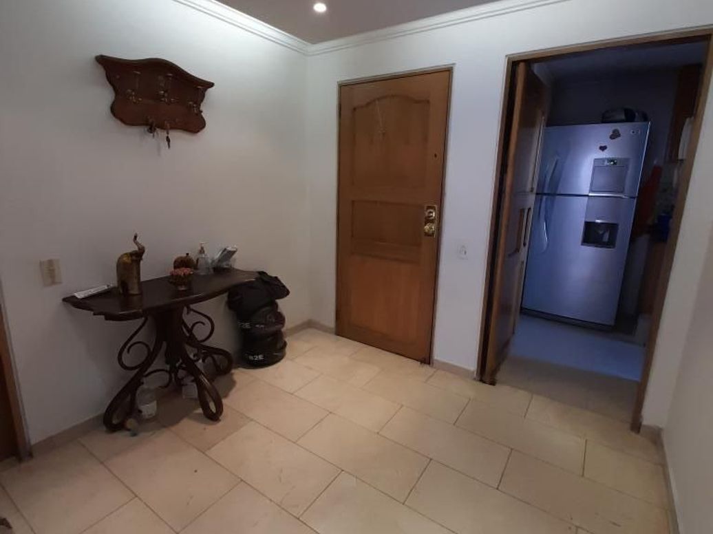Apartamento de 3 alcobas en venta en San José Del Prado, Bogotá, 156 m² · foto 5 de 20