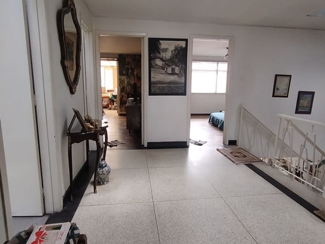 Casa de 4 alcobas en venta en Santa Isabel, Bogotá, 180 m² · foto 9 de 18