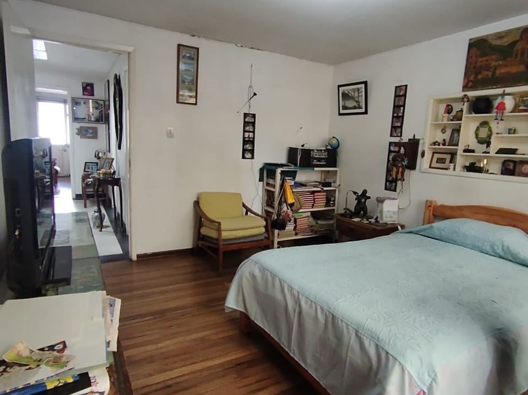 Casa de 4 alcobas en venta en Santa Isabel, Bogotá, 180 m² · foto 3 de 18