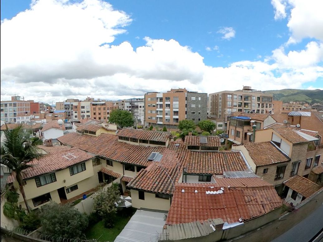 Apartamento de 1 alcoba en venta en El Contador, Bogotá, 64 m² · foto 8 de 19