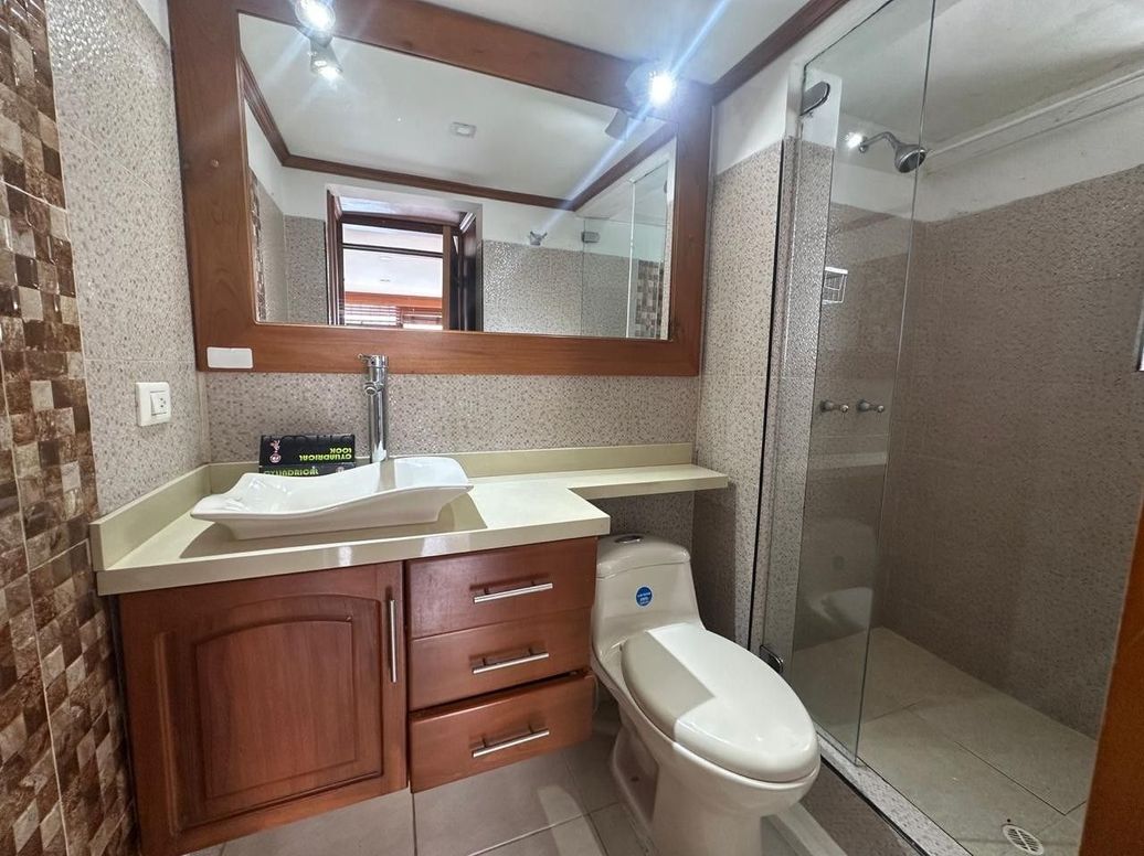 Apartamento de 1 alcoba en venta en Chico Norte Et. Ii, Bogotá, 41 m² · foto 8 de 13