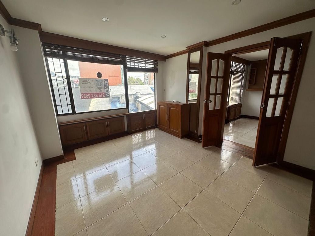 Apartamento de 1 alcoba en venta en Chico Norte Et. Ii, Bogotá, 41 m² · foto 9 de 13