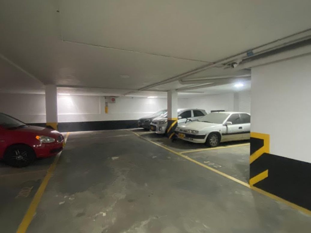 Apartamento de 2 alcobas en arriendo en Ub. Santa Coloma, Bogotá, 98 m² · foto 10 de 10