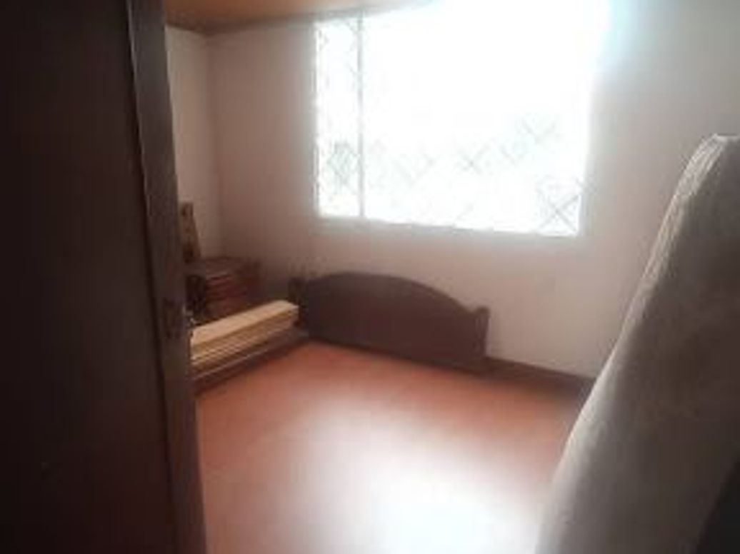 Casa de 4 alcobas en venta en Cedritos, Bogotá, 204 m² · foto 5 de 19