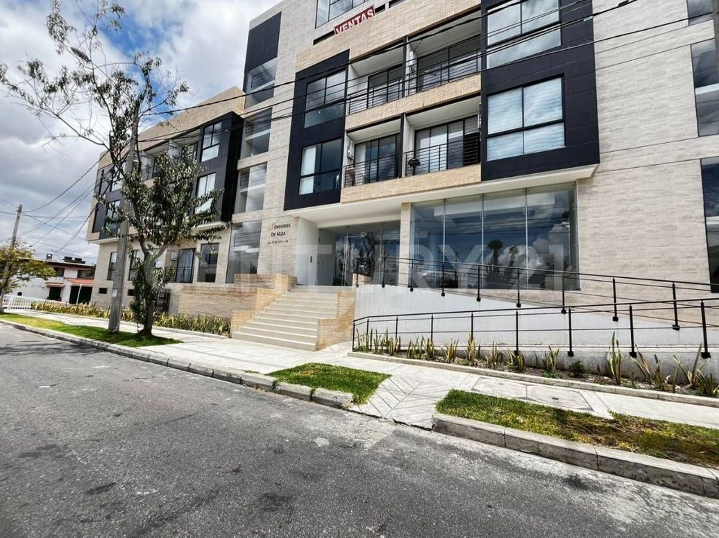 APARTAMENTO EN ARRIENDO NIZA en Niza