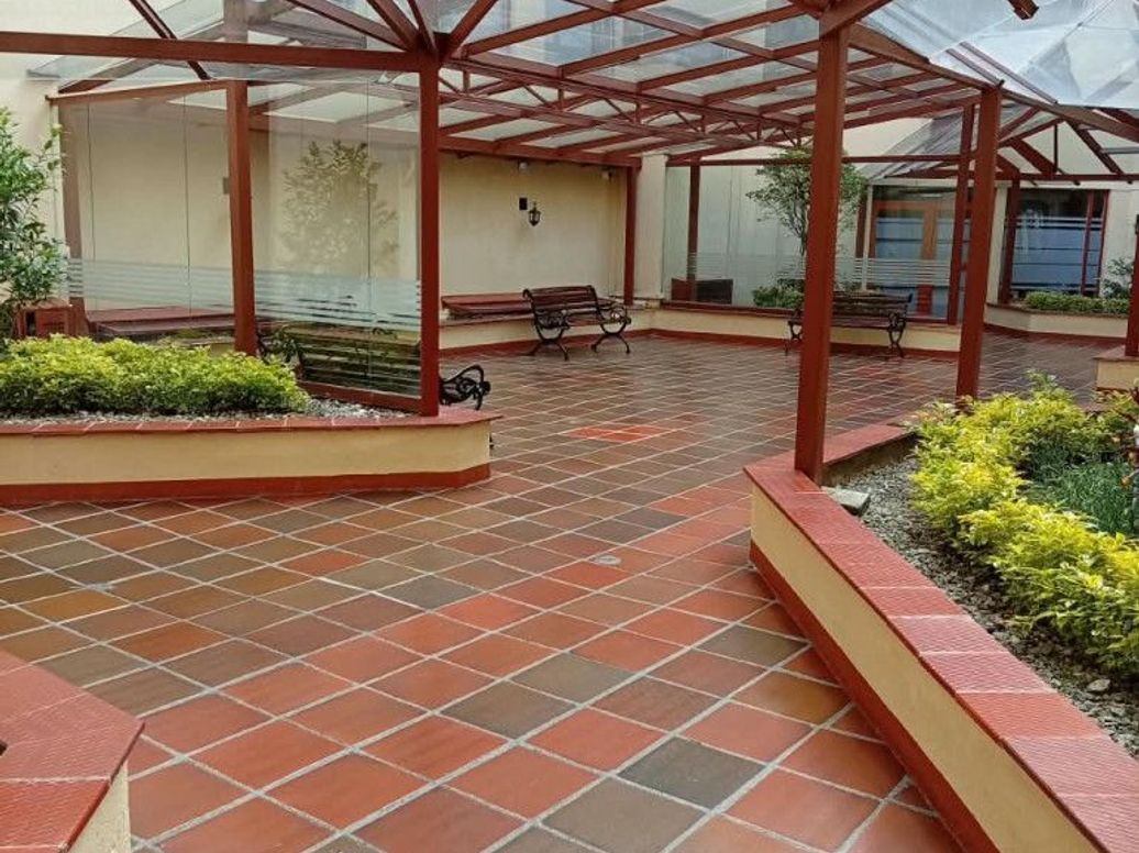 Apartamento de 3 alcobas en venta en Mónaco, Bogotá, 75 m² · foto 3 de 20