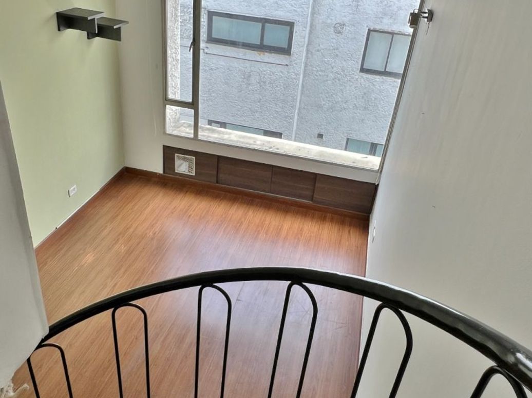 Apartamento de 1 alcoba en venta en El Refugio, Bogotá, 50 m² · foto 9 de 13