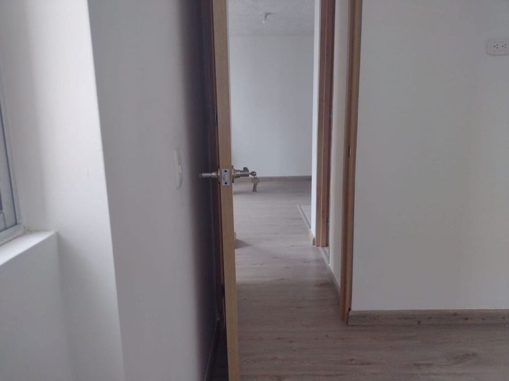 Apartamento de 2 alcobas en venta en Valladolid, Bogotá, 36 m² · foto 6 de 7