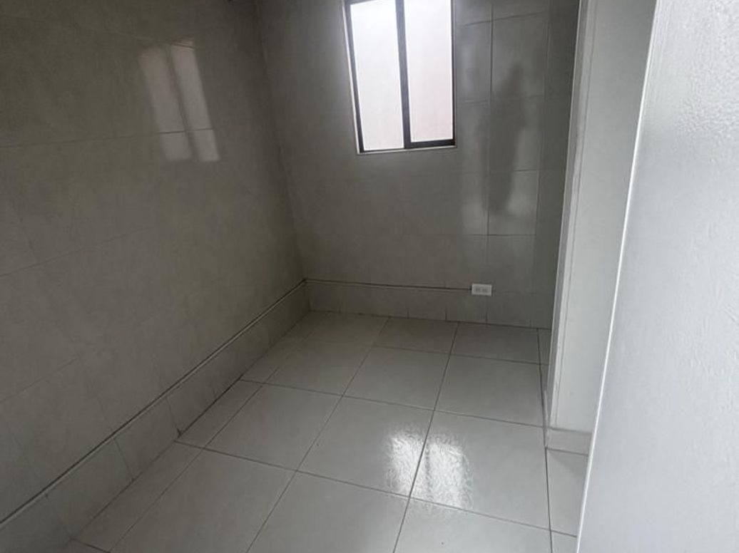 Casa de 3 alcobas en venta en Prado Veraniego Norte, Bogotá, 168 m² · foto 11 de 20