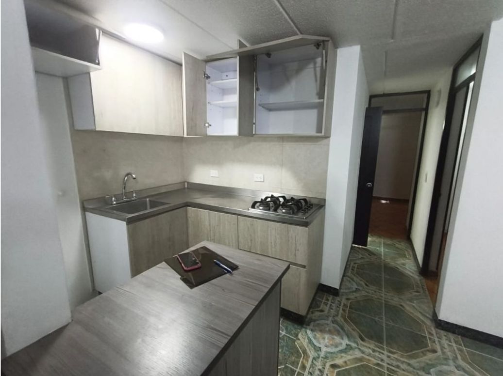 Apartamento de 2 alcobas en venta en Santa Monica, Bogotá, 49 m² · foto 2 de 6