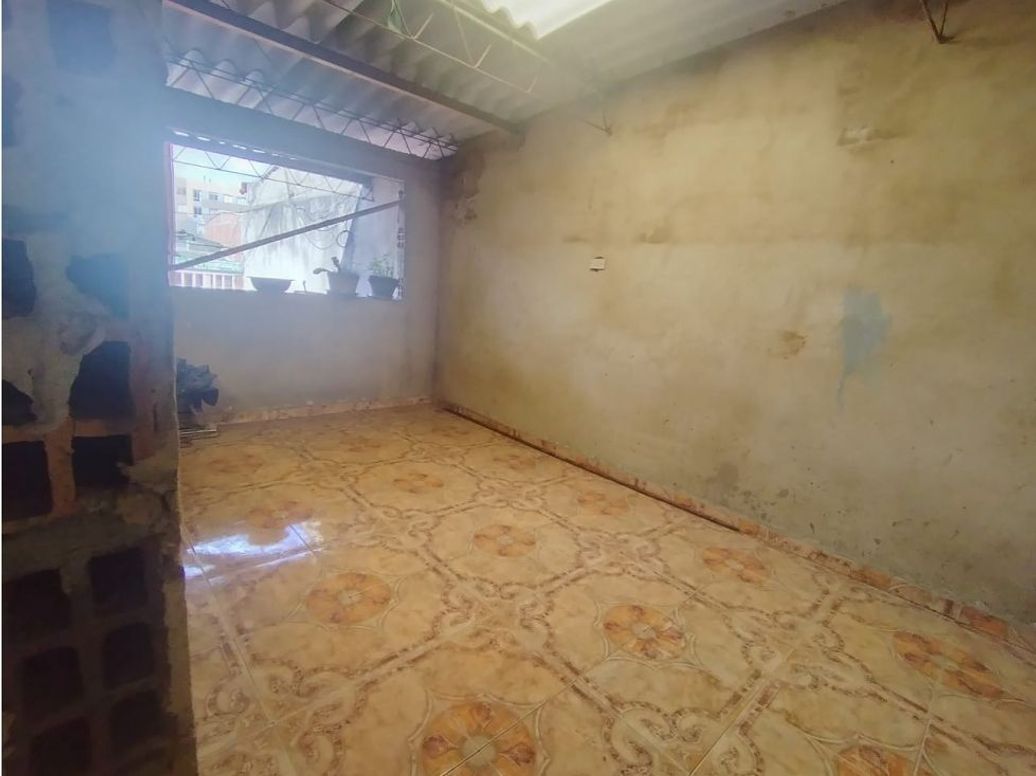 Casa de 6 alcobas en venta en Gustavo Restrepo, Bogotá, 320 m² · foto 6 de 19