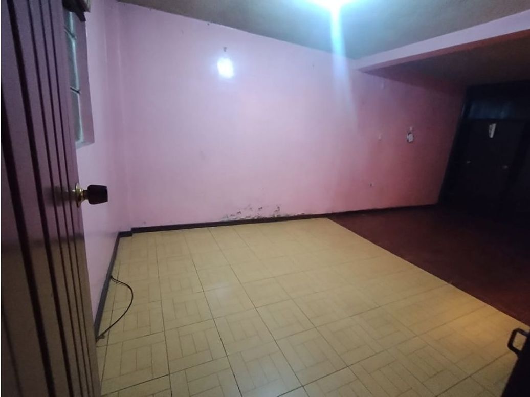 Casa de 6 alcobas en venta en Gustavo Restrepo, Bogotá, 320 m² · foto 13 de 19
