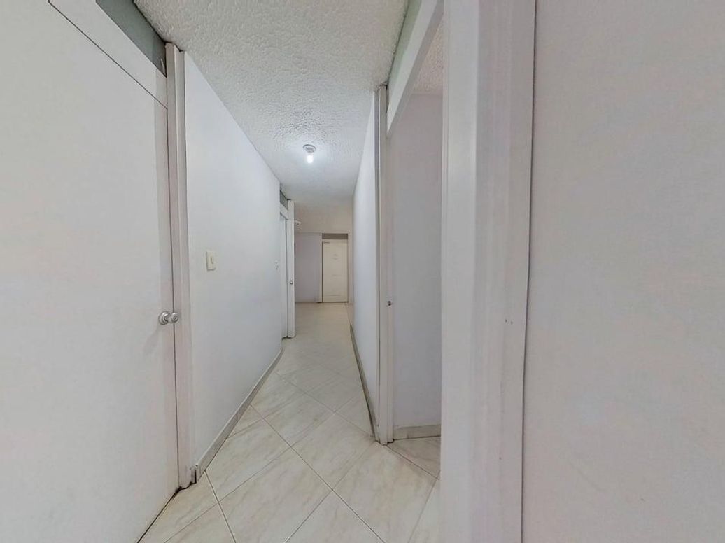 Apartamento de 3 alcobas en venta en Zarzamora, Bogotá, 62 m² · foto 4 de 20