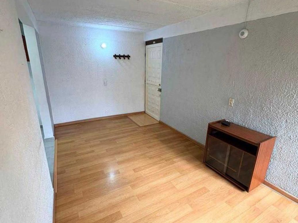 Apartamento de 3 alcobas en venta en Los Cristales, Bogotá, 40 m² · foto 5 de 20