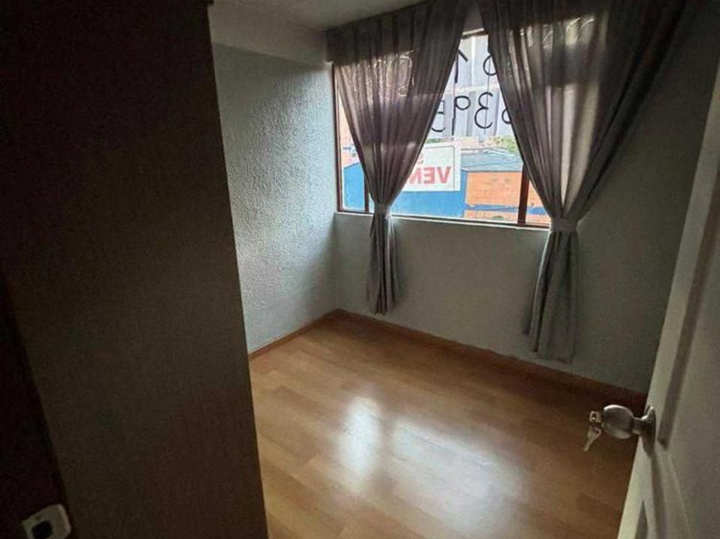 Apartamento de 3 alcobas en venta en Los Cristales, Bogotá, 40 m² · foto 6 de 20
