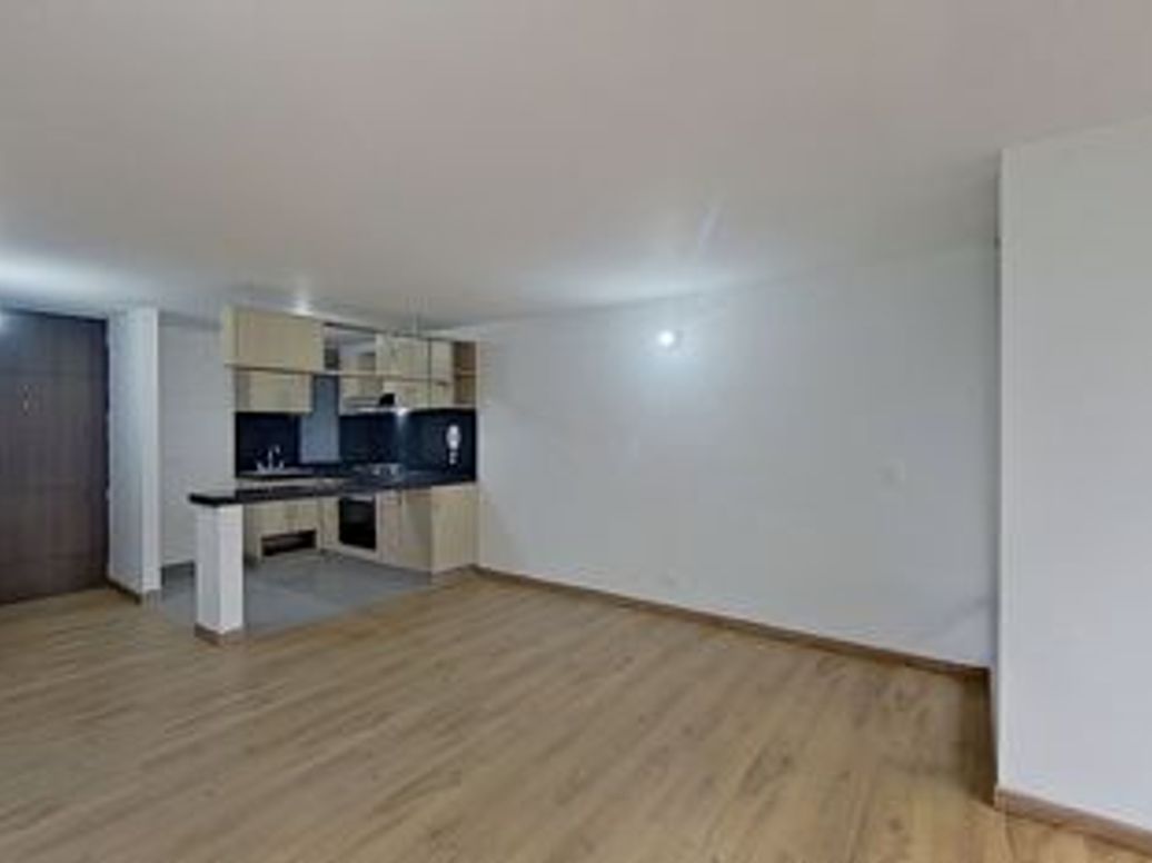 Apartamento de 3 alcobas en venta en Tibabuyes, Bogotá, 84 m² · foto 3 de 20