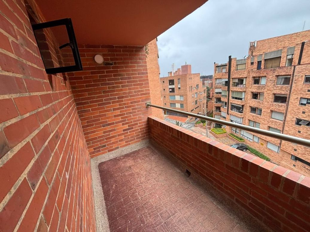 Apartaestudio en arriendo en Bellavista, Bogotá, 61 m² · foto 6 de 13