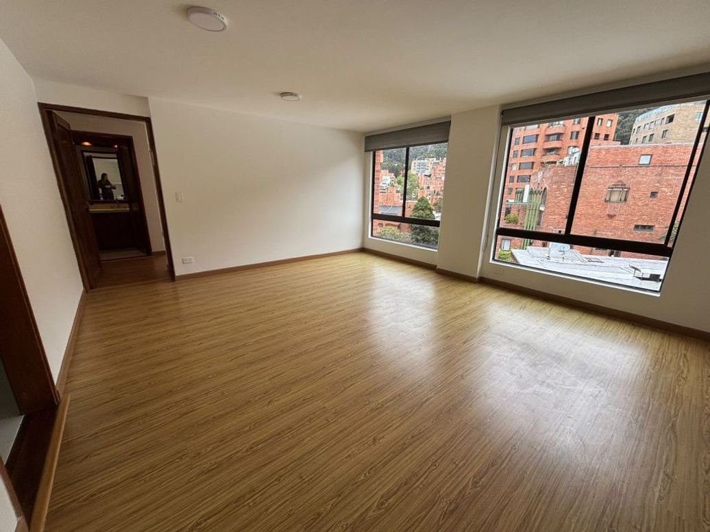 Apartaestudio en arriendo en Bellavista, Bogotá, 61 m² · foto 3 de 13
