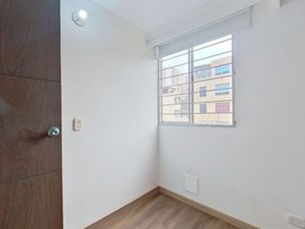 Apartamento de 3 alcobas en venta en San Antonio Nor - Occidental, Bogotá, 49 m² · foto 14 de 17