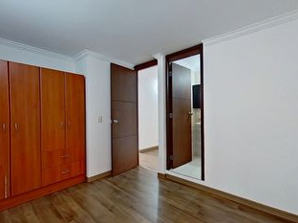 Apartamento de 3 alcobas en venta en San Antonio Nor - Occidental, Bogotá, 49 m² · foto 11 de 17