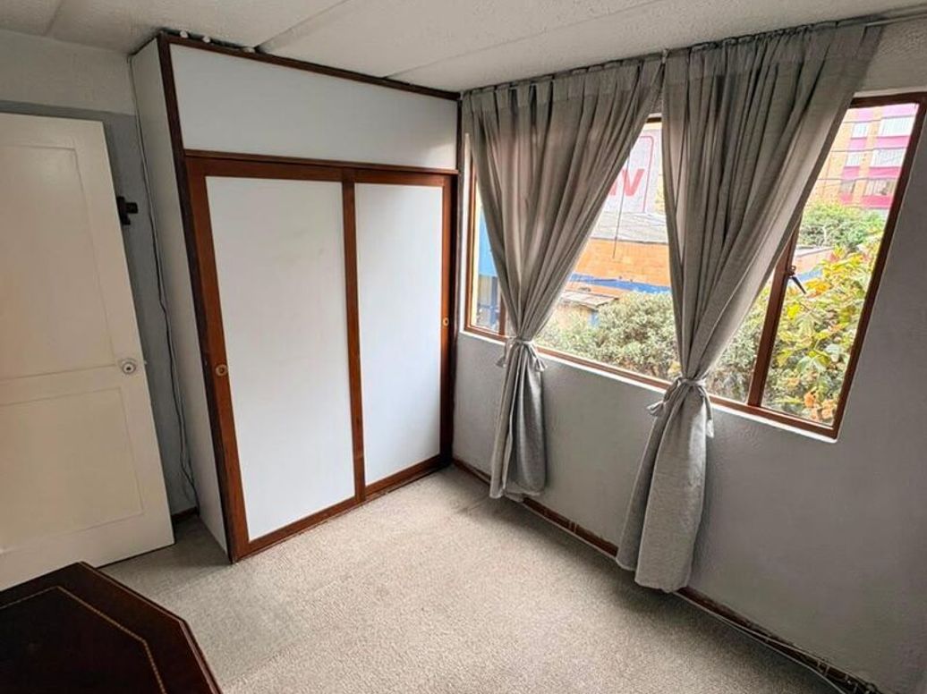 Apartamento de 3 alcobas en venta en Carvajal, Bogotá, 40 m² · foto 12 de 17