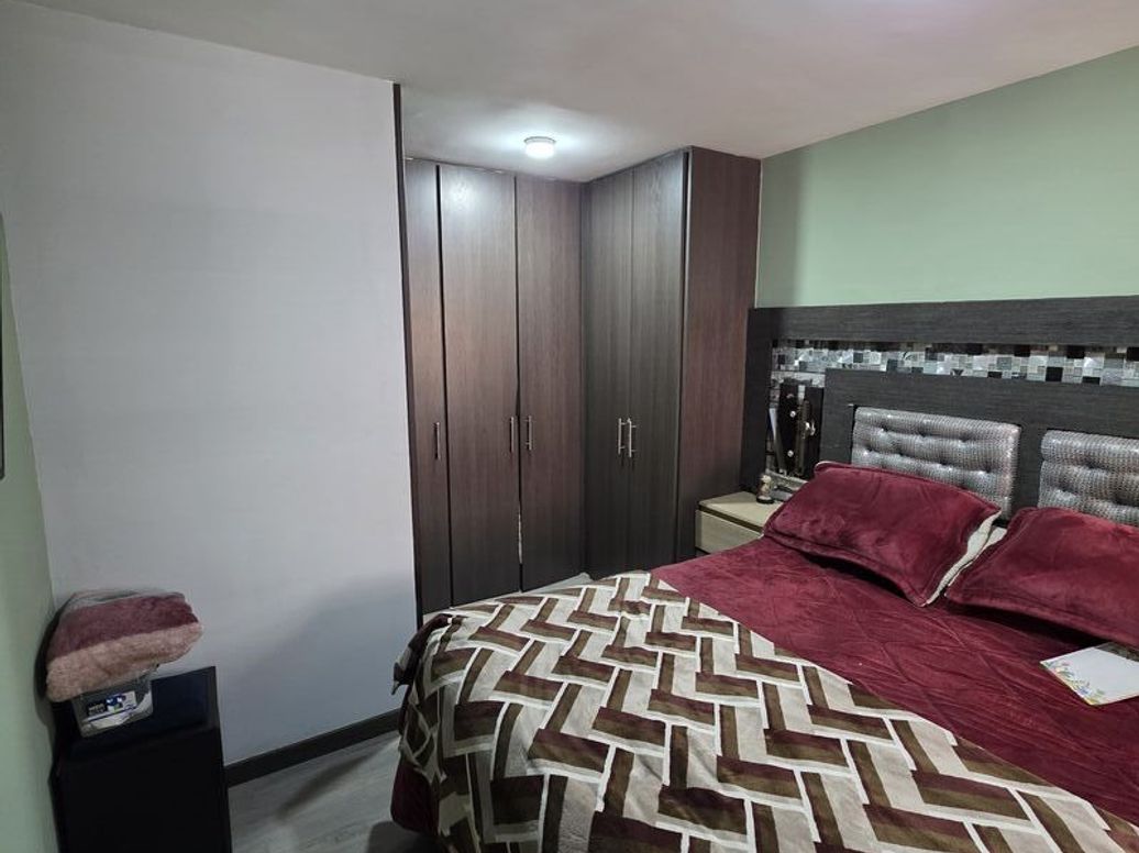 Apartamento de 3 alcobas en venta en El Tintal, Bogotá, 85 m² · foto 10 de 15