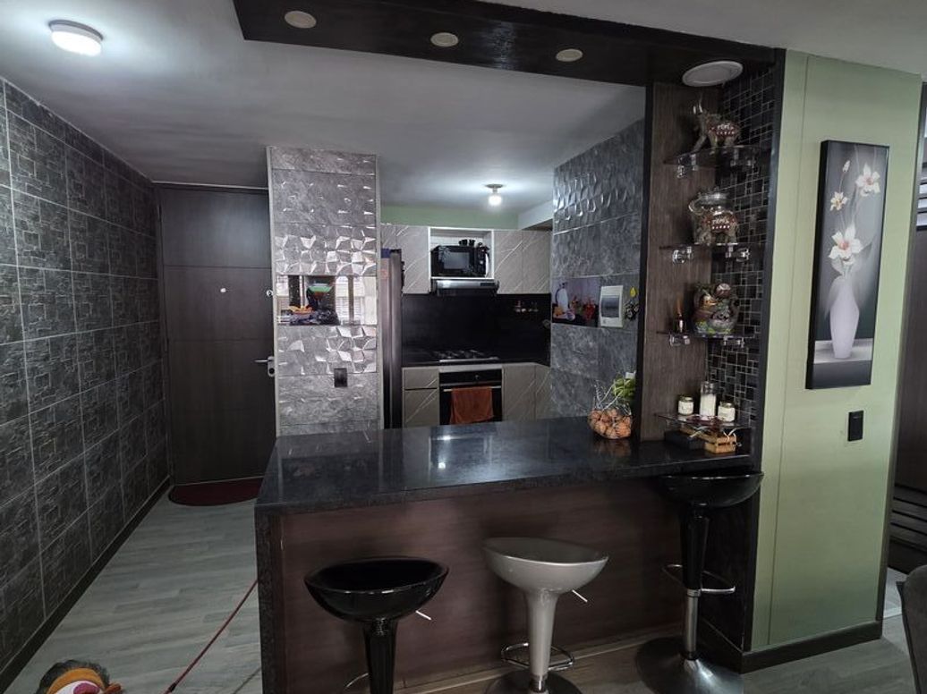 Apartamento de 3 alcobas en venta en El Tintal, Bogotá, 85 m² · foto 5 de 15
