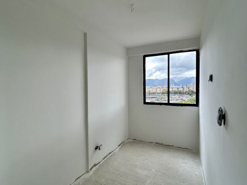 Apartamento de 2 alcobas en venta en Terminal De Transportes, Bogotá, 45 m² · foto 6 de 12