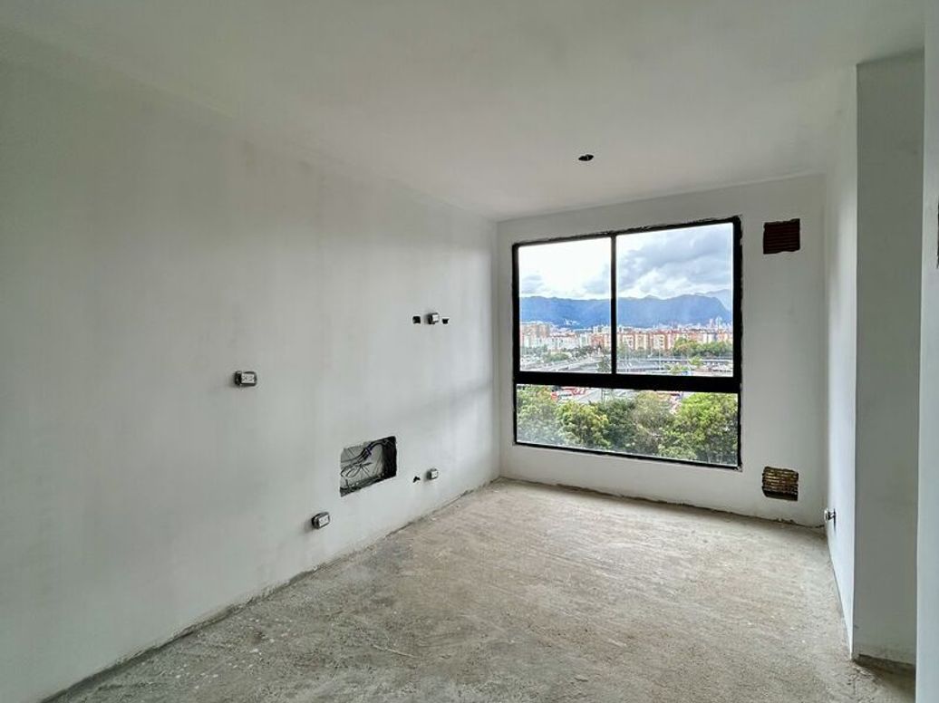 Apartamento de 2 alcobas en venta en Terminal De Transportes, Bogotá, 45 m² · foto 3 de 12