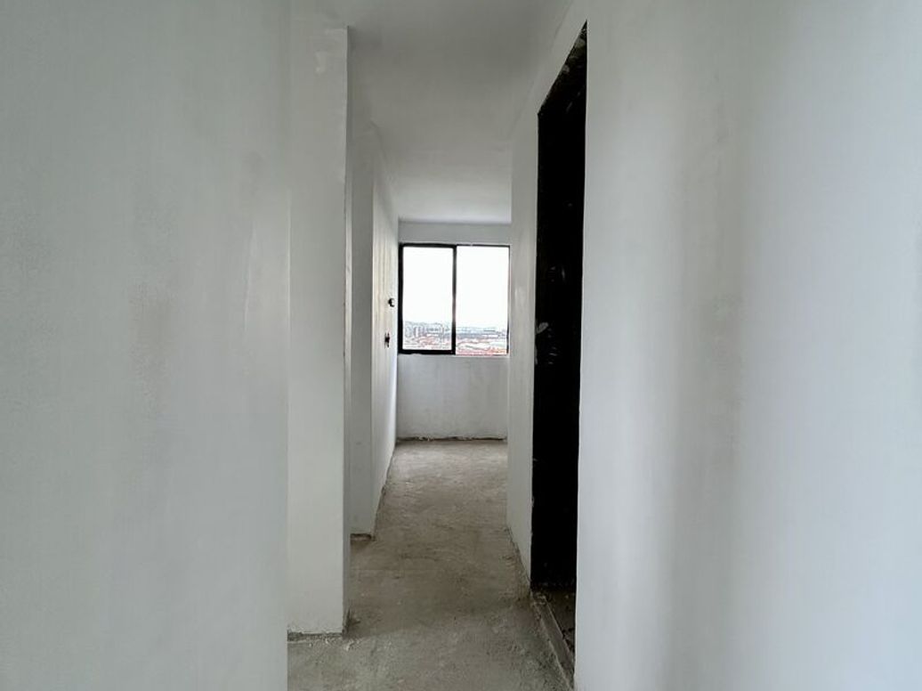 Apartamento de 2 alcobas en venta en Terminal De Transportes, Bogotá, 45 m² · foto 4 de 12