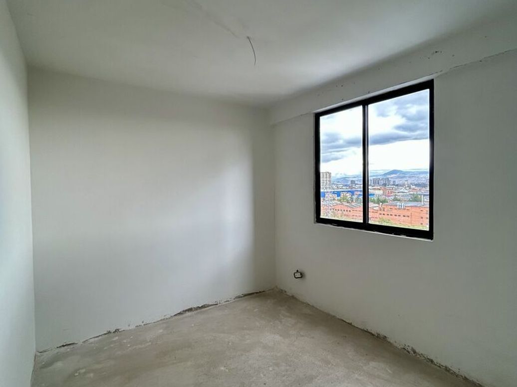 Apartamento de 2 alcobas en venta en Terminal De Transportes, Bogotá, 45 m² · foto 7 de 12