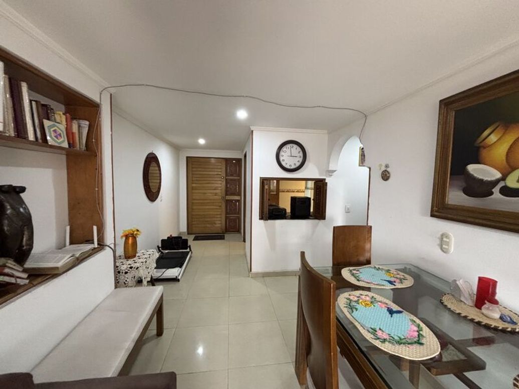 Apartamento de 3 alcobas en venta en Los Cedritos, Bogotá, 86 m² · foto 7 de 9