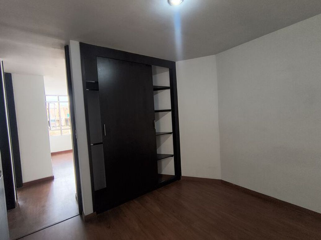 Apartamento de 2 alcobas en venta en Marsella, Bogotá, 53 m² · foto 10 de 14