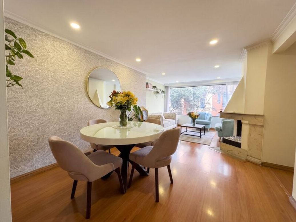 Apartamento de 2 alcobas en venta en Chico, Bogotá, 115 m² · foto 4 de 16