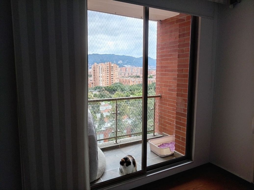Apartamento de 3 alcobas en venta en El Plan, Bogotá, 141 m² · foto 7 de 20