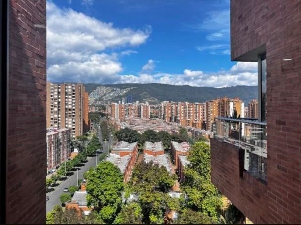 Apartamento de 3 alcobas en venta en El Plan, Bogotá, 141 m² · foto 8 de 20