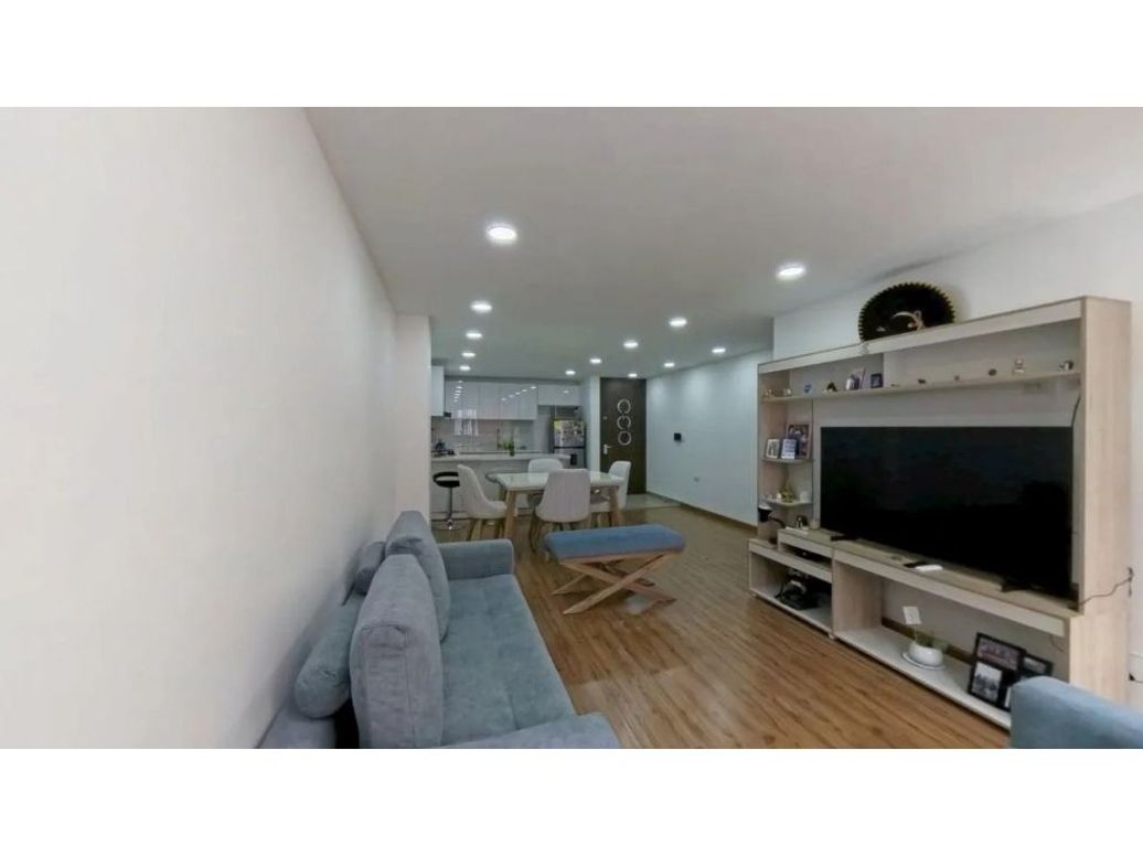 Apartamento de 2 alcobas en venta en Usaquén, Bogotá, 73 m² · foto 3 de 10