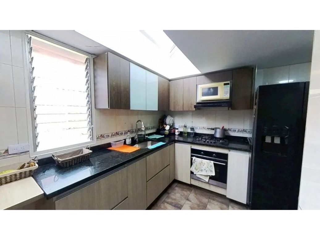 Casa de 3 alcobas en venta en Usaquén, Bogotá, 118 m² · foto 4 de 10