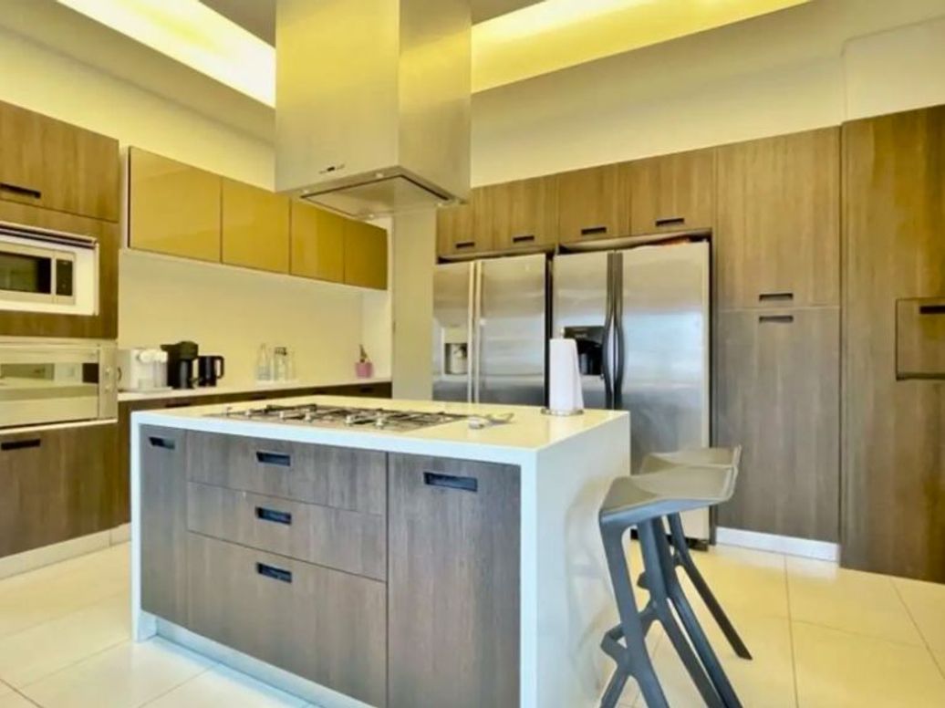 Apartamento de 4 alcobas en venta en Chico Norte Et. Ii, Bogotá, 330 m² · foto 8 de 14