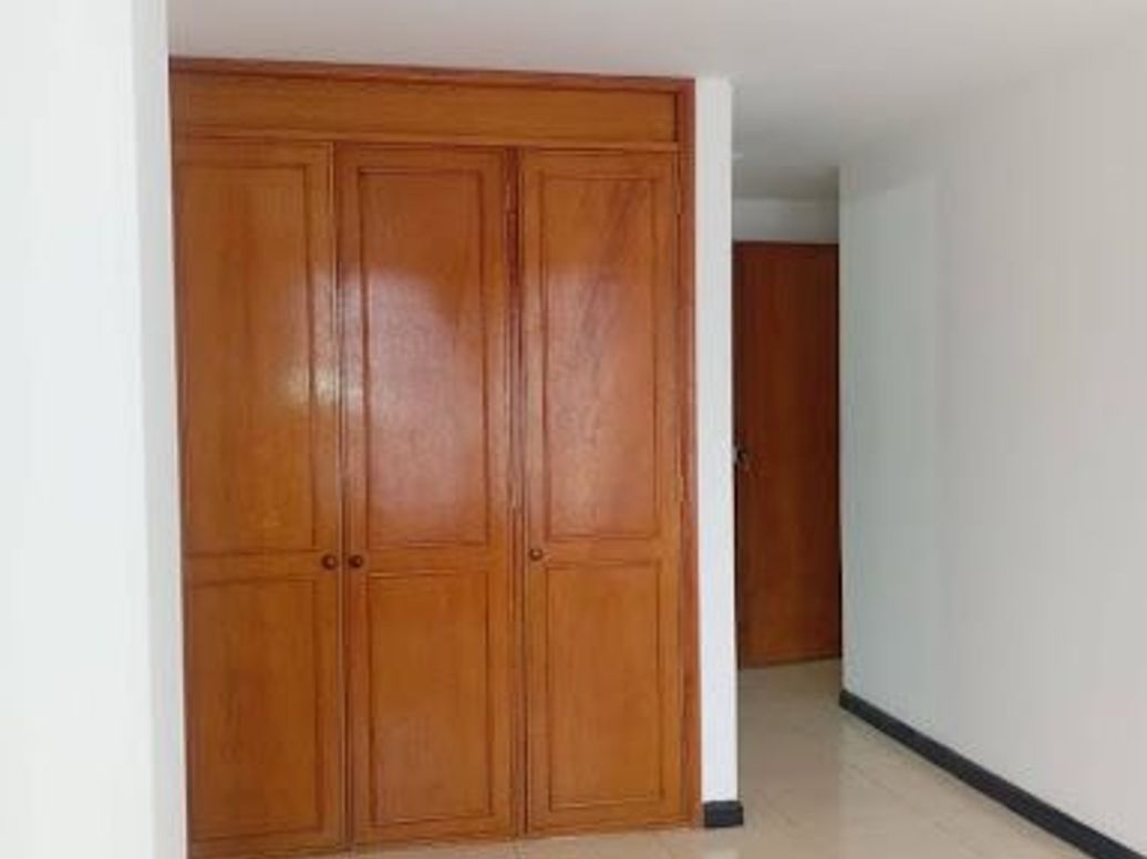 Apartamento de 1 alcoba en venta en Cedritos, Bogotá, 51 m² · foto 17 de 19
