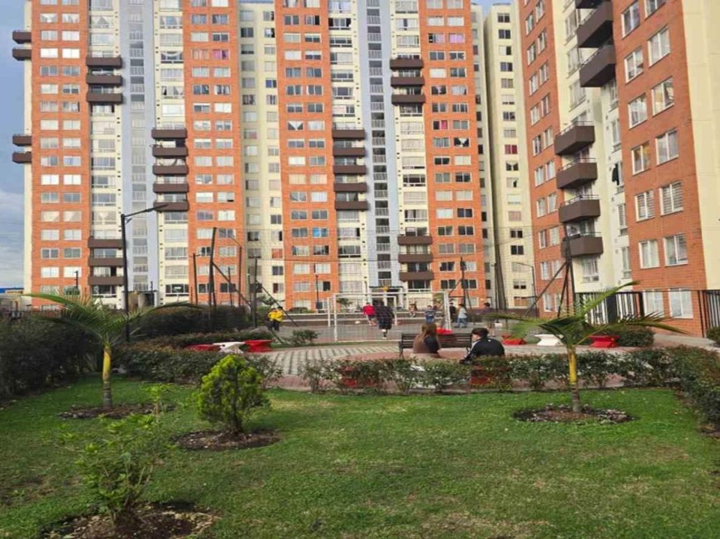 Apartamento de 3 alcobas en venta en Morabia, Bogotá, 48 m² · foto 10 de 16