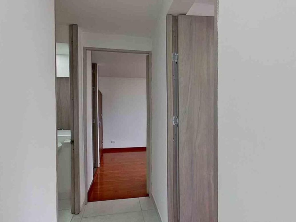 Apartamento de 2 alcobas en venta en Barrancas, Bogotá, 40 m² · foto 4 de 14