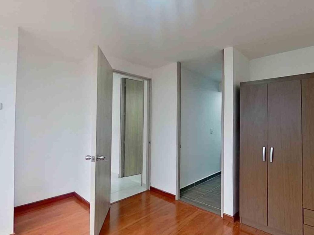 Apartamento de 2 alcobas en venta en Barrancas, Bogotá, 40 m² · foto 6 de 14