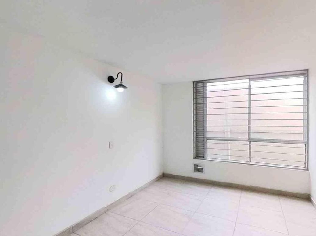 Apartamento de 3 alcobas en venta en Tibana, Bogotá, 39 m² · foto 10 de 20