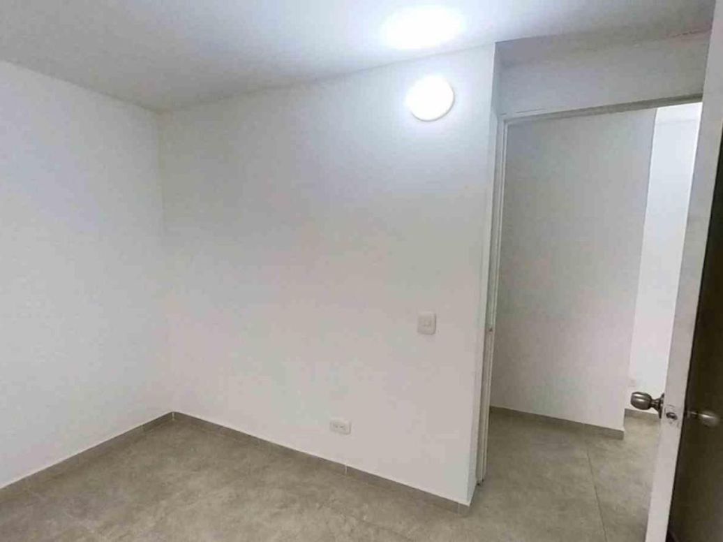 Apartamento de 2 alcobas en venta en Tibana, Bogotá, 38 m² · foto 10 de 20