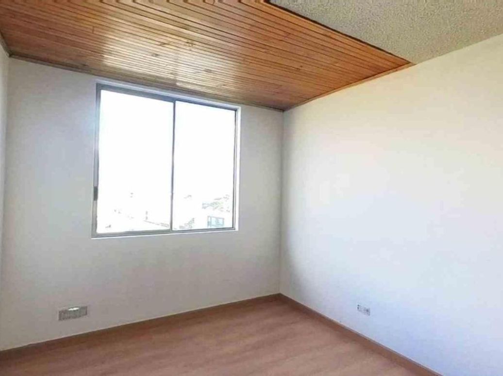 Apartamento de 4 alcobas en venta en Marsella, Bogotá, 91 m² · foto 3 de 20