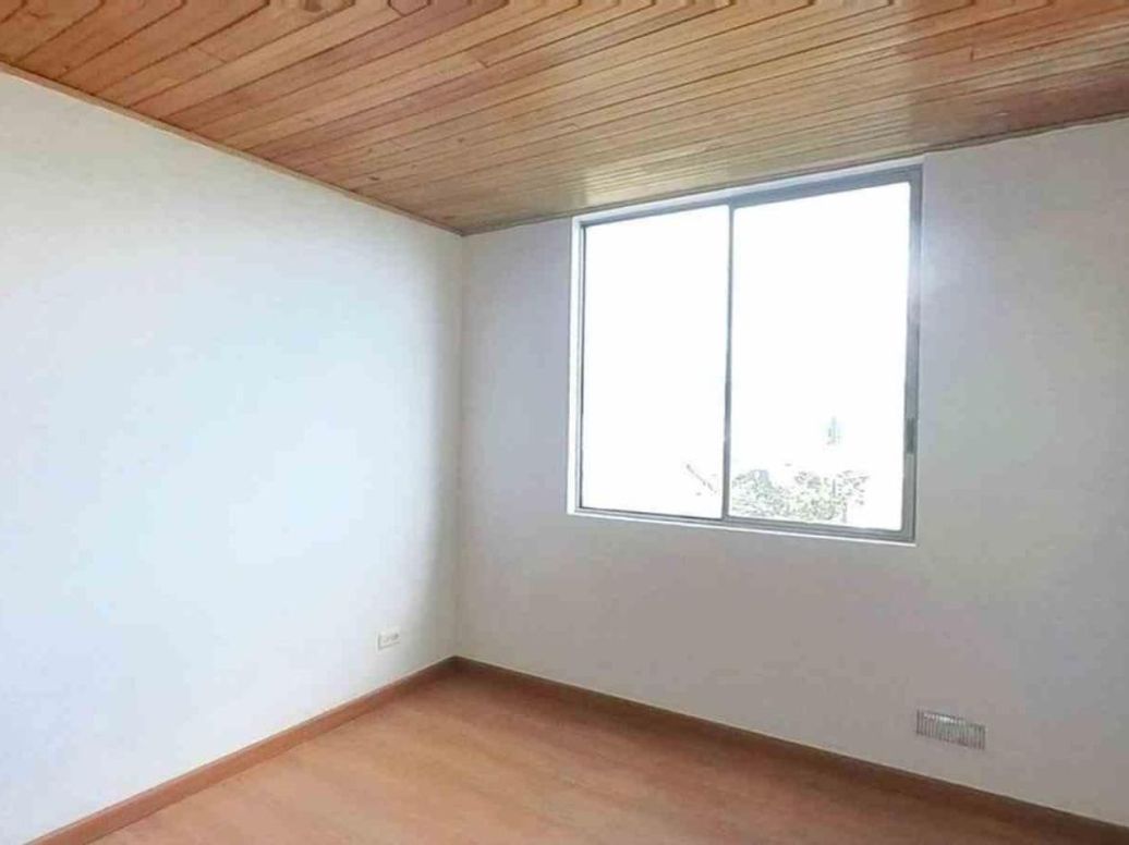 Apartamento de 4 alcobas en venta en Marsella, Bogotá, 91 m² · foto 7 de 20