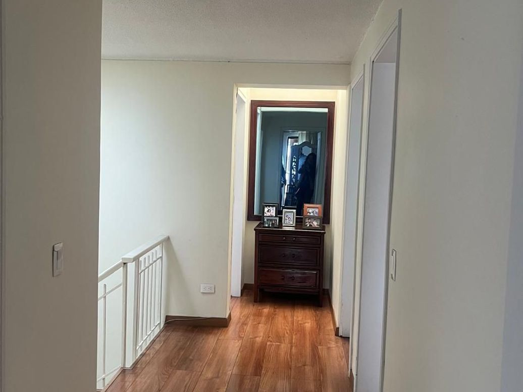 Casa de 4 alcobas en venta en Modelia Occidental, Bogotá, 300 m² · foto 10 de 17