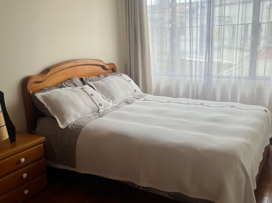 Casa de 4 alcobas en venta en Modelia Occidental, Bogotá, 300 m² · foto 15 de 17