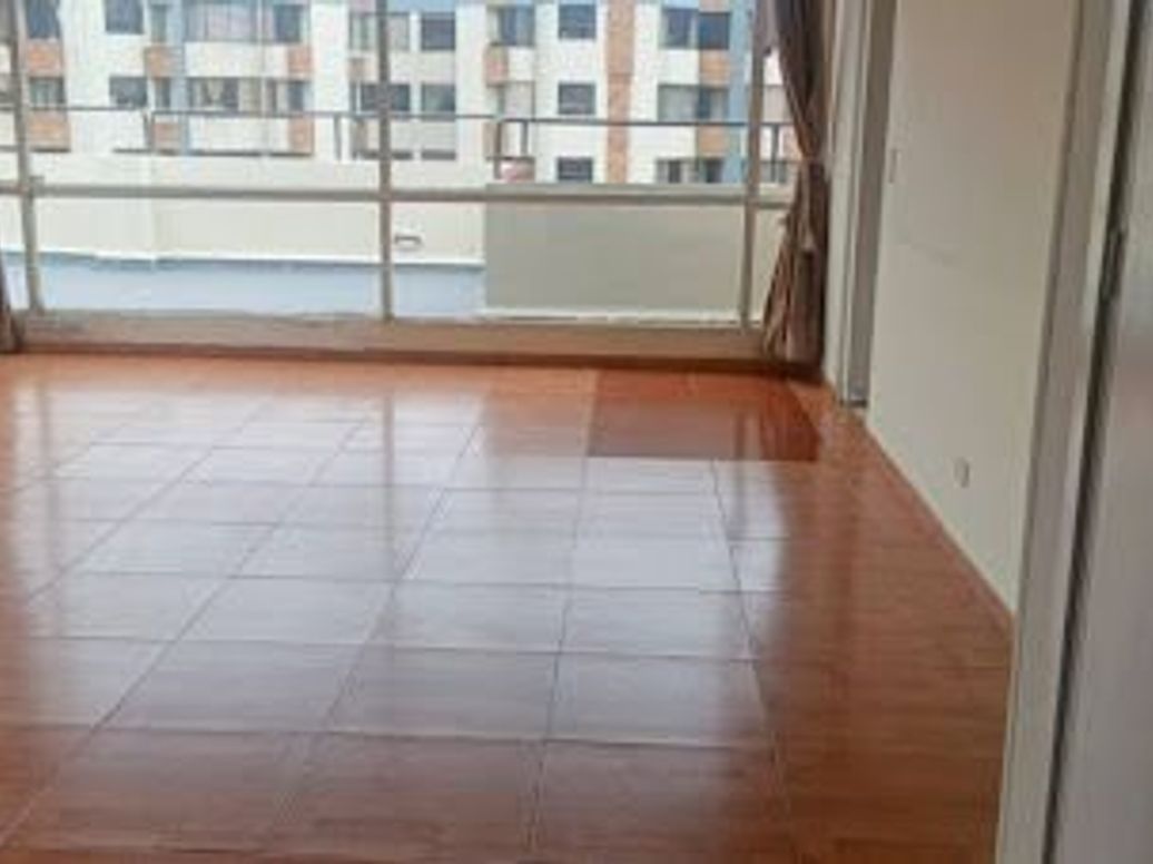 Apartamento de 3 alcobas en venta en Cedritos, Bogotá, 120 m² · foto 2 de 8